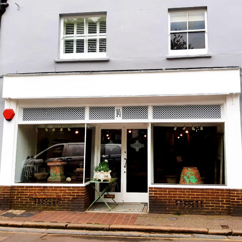 Image of BARROW'S ANTIQUES